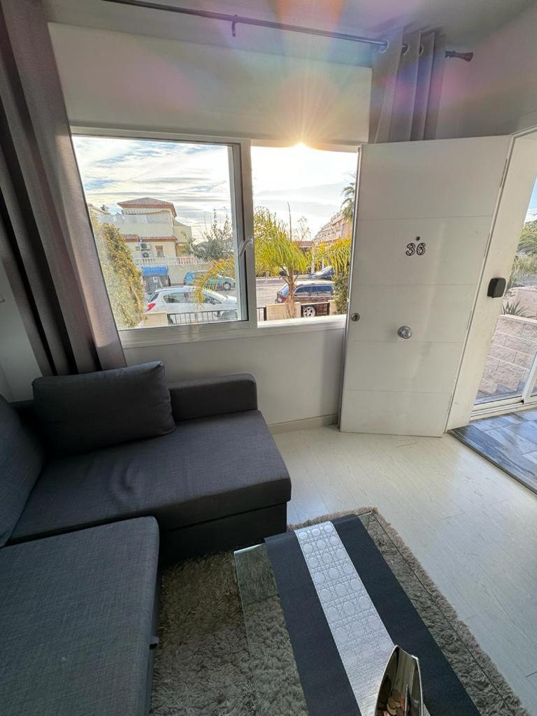 Casa La Zorro Appartement Torrevieja Buitenkant foto